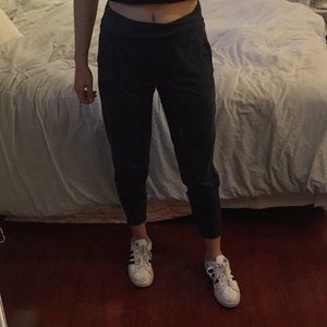 Aerie Gray Joggers Super Soft Size Medium